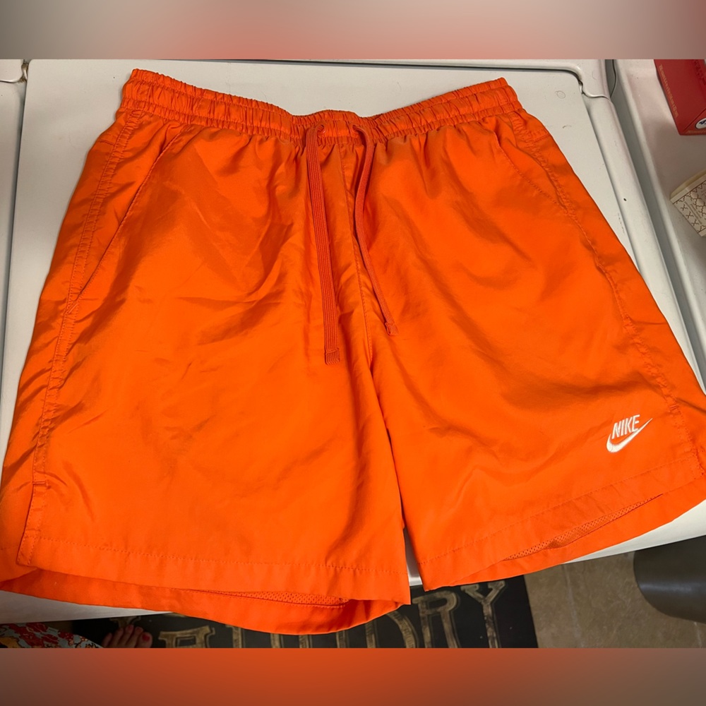 Nike Woven Flow Men’s Shorts